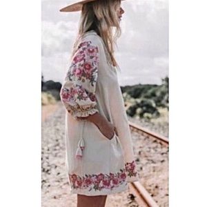 NEW! Boho, Embroidered floral, puff sleeve tunic